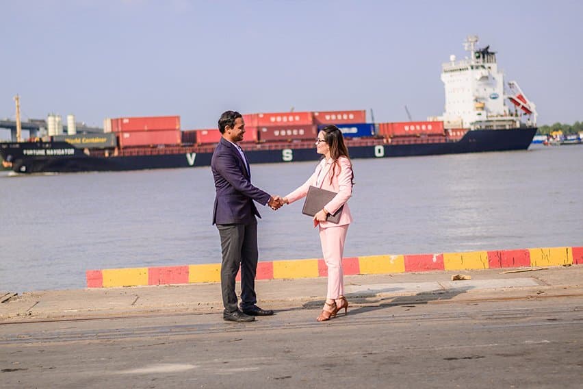 What Does FOB Mean on an Invoice? | Shipping Invoice Definitions image