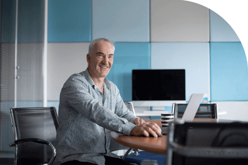 How Direct Debit Helps Dave Cut Down on Admin and Get Paid in One Click image