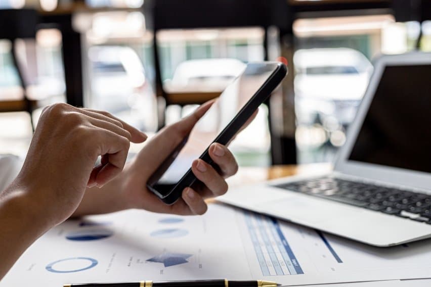 How to Send an Invoice image