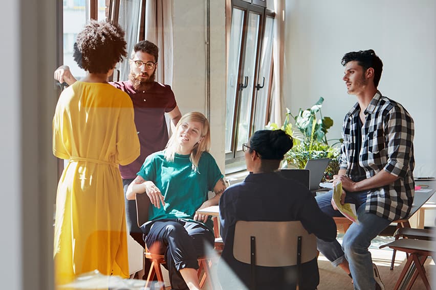 3 Ways FreshBooks Makes Your Team More Effective image